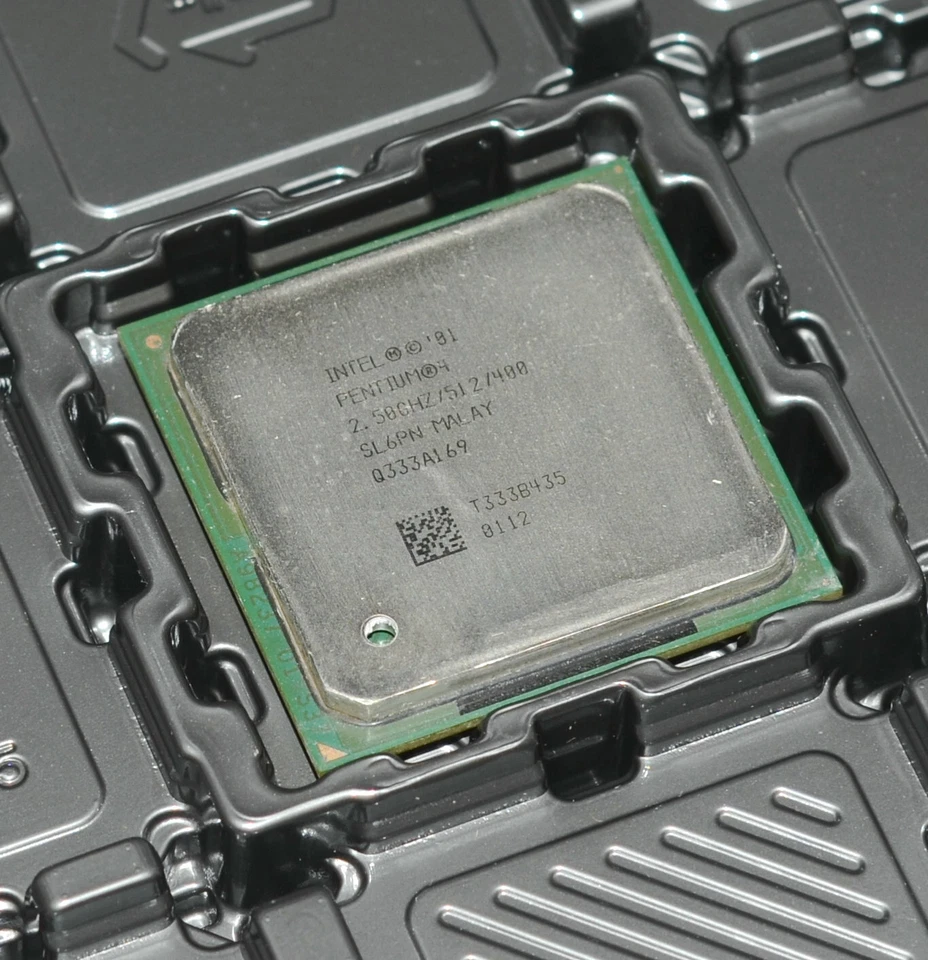 CPU Intel Pentium 4 SL6PN 2.50Ghz/512/400 Socket 478 - Image 3 of 4