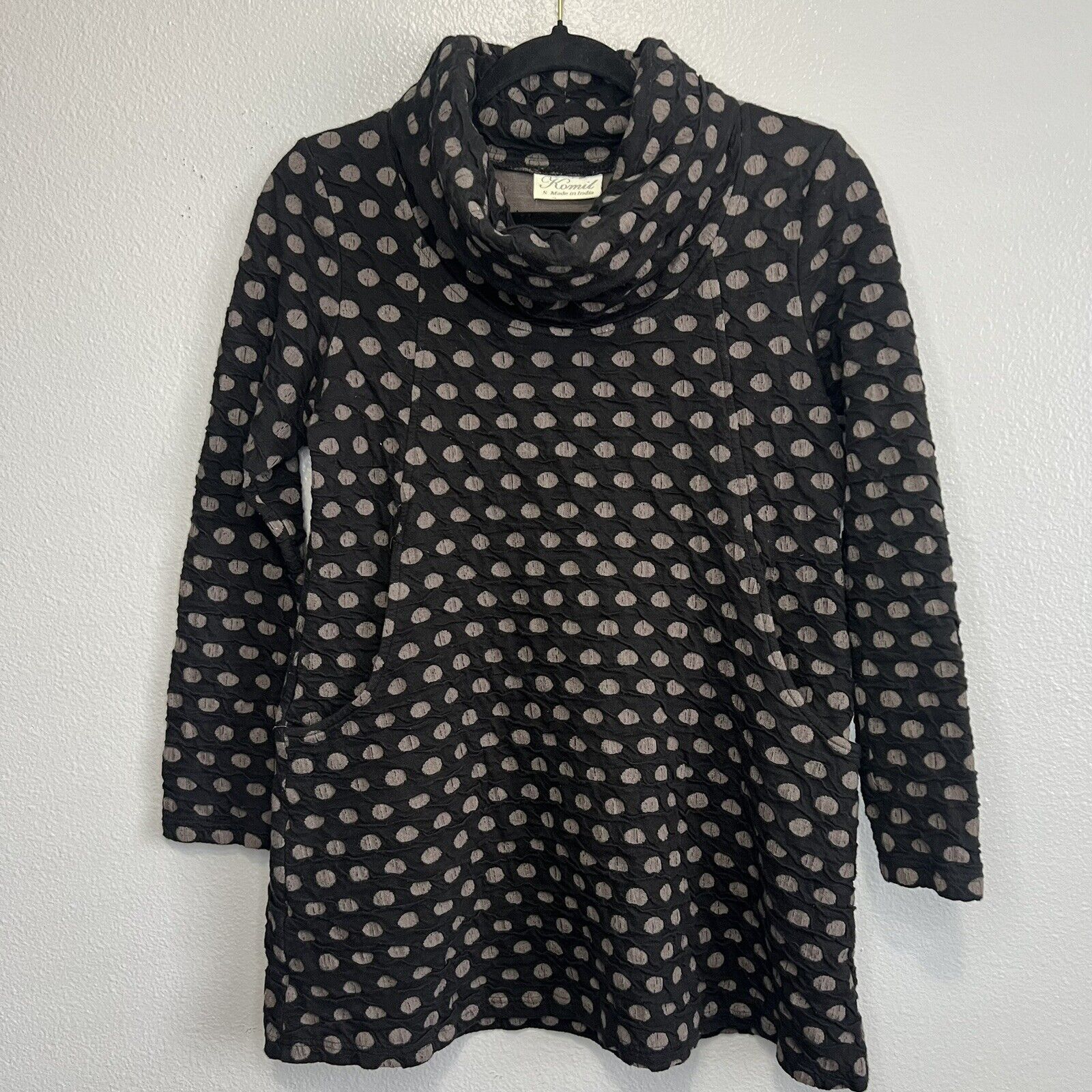 Komil Women's Small Tunic Top Honeycomb Cowl Neck Black Gray Long Sleeve Pockets