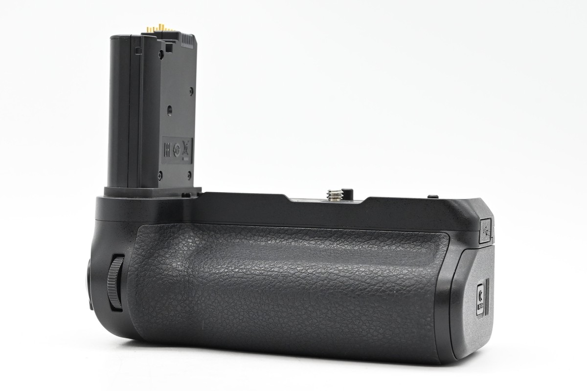 Nikon MB-N11 Power Battery Pack with Vertical Grip Z6II Z7II #300