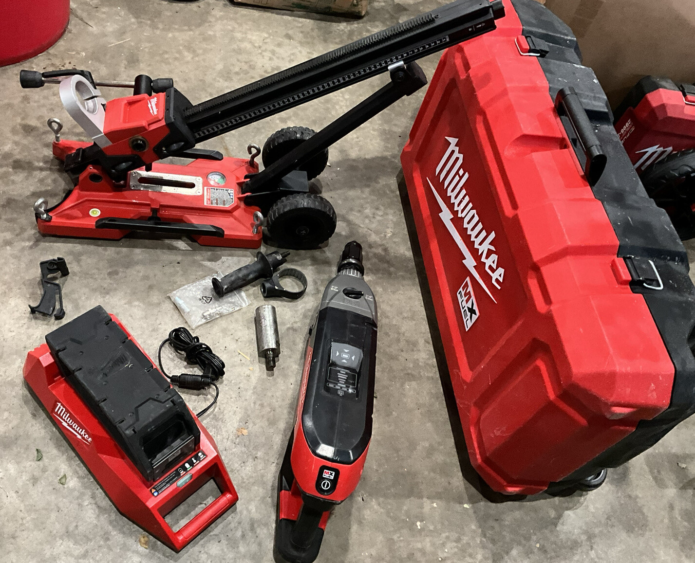 Milwaukee MX FUEL Handheld Core Drill Kit w Core Stand MXF301 Charger