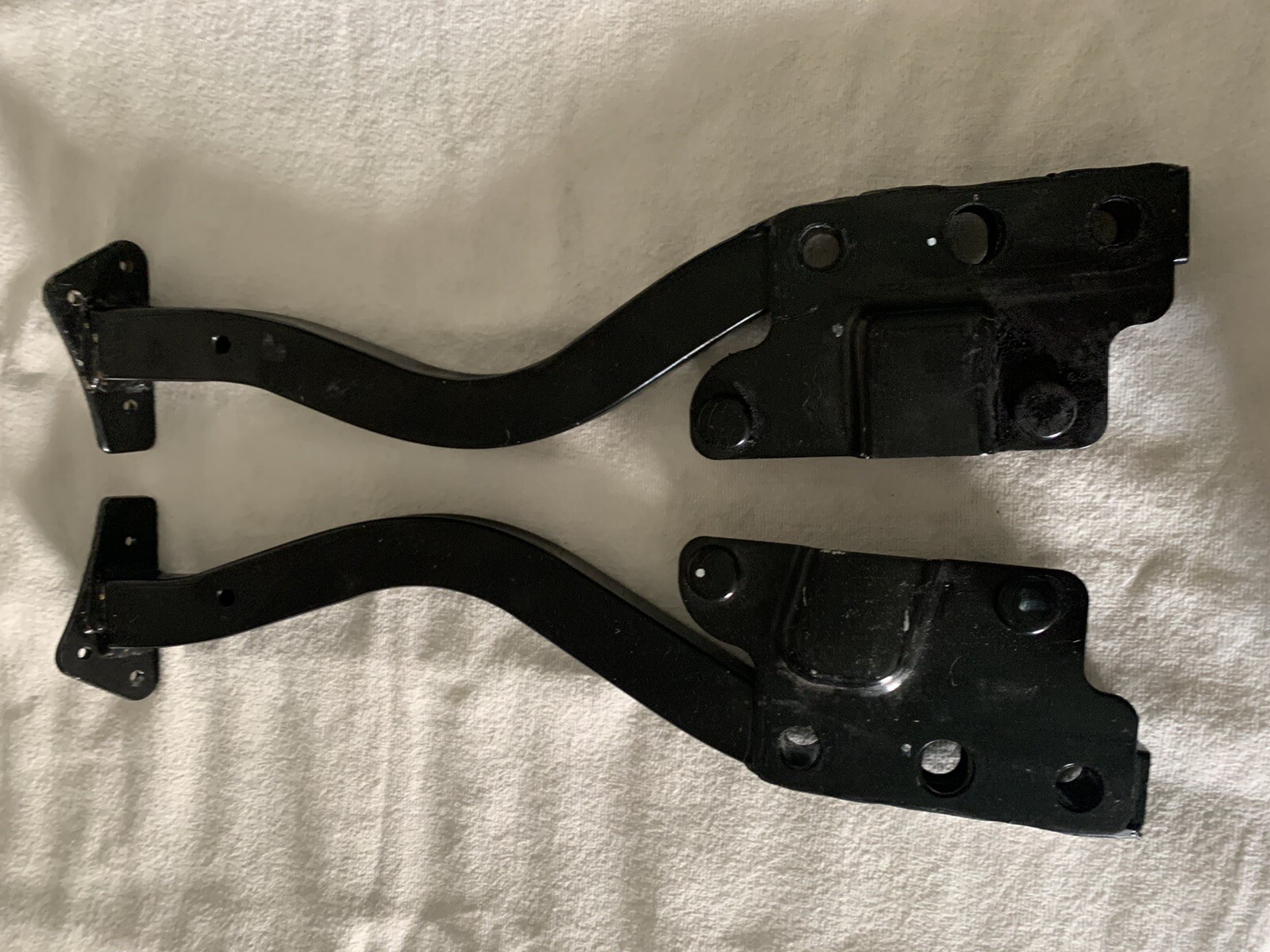 Front end, retainer For Bentley Continental Flying Spur, Continental GT, GTC