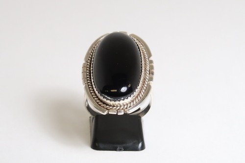 CHARMING E. MARTINEZ STERLING SILVER LARGE OVAL BLACK ONYX RING size 8.5