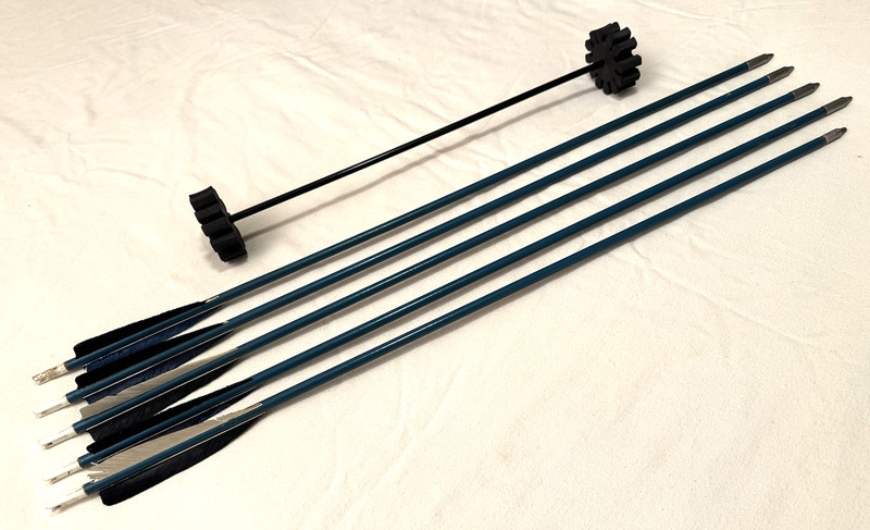 Vintage Recurve Bow Cedar Wood Target Arrows 5/16 Dia. 27.5-29" Length Qty. 5
