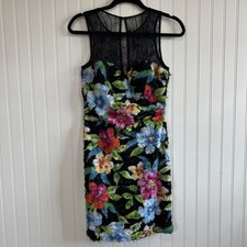 aidan mattox dress Women size 2 black floral Rouched Waist Lace