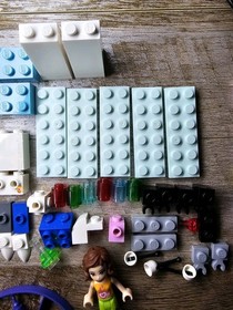 Lego 3933 Friends Olivia's Invention Workshop 