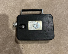 CINE-KODAK EIGHT - MODEL 25 F2.7 8mm movie camera UNTESTED