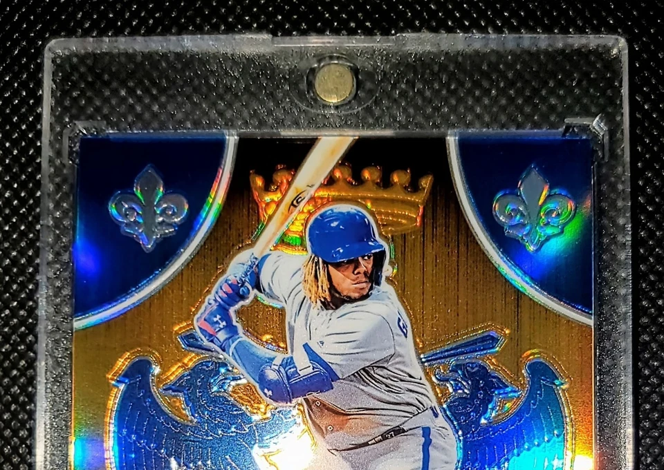 2019 Crusade VLADIMIR GUERRERO JR FOTL ORANGE PRIZM RC #21 - Case Hit SP #Ed /17 - Image 3 of 4