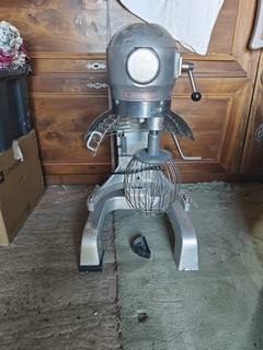 20L Commercial Planetary Mixer Single Phase with Bowl and Dough attachments