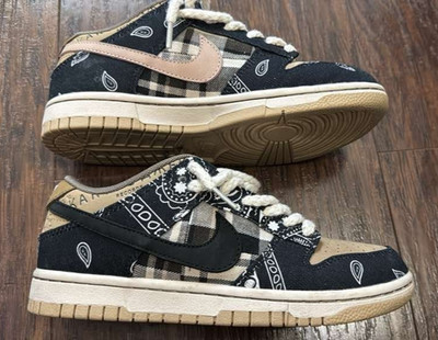 Nike SB Dunk Low Travis Scott Women s Size US 7 Rare Authentic Cactus Jack