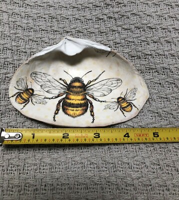 Large Painted and Decoupage Sea Shell, Bumble Bees 160