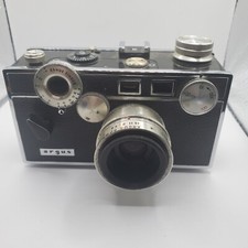 Vintage Argus C-3 35mm Camara Book and Case Black READ 