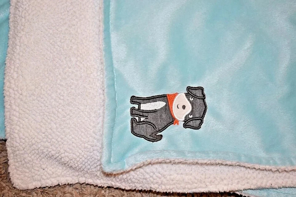8S!¡GUAU! Manta de cuna Carter's Puppy Dog Aqua de terciopelo de felpa blanca Sherpa Foto 2 de 4