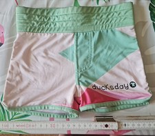 Badehose ducksday, grün, weiß-ei-rot-pink, Größe nicht mehr lesbar (wir haben ab