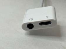 2 IN 1 Headphone Adapter Jack 8 Pin Data to 3.5mm AUX Cord Splitter, iPhone iPad