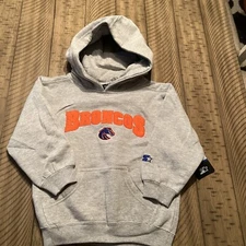 NWT BOISE STATE BRONCOS HOODED SWEATSHIRT CHILDRENS SIZE 4/5 STARTER