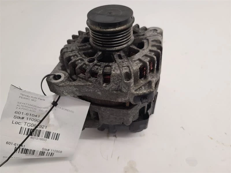 Alternador Hyundai Santa Fe 2013-2016 OEM Foto 2 de 4