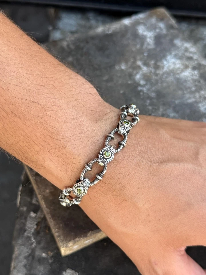 Men Handmade Silver Peridot Gemstone Engraved Chain Link Bracelet - Image 2 of 4