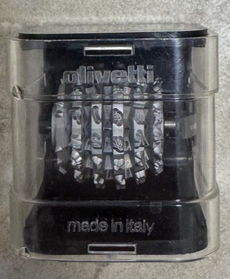 Rare Vintage Olivetti 12 Roma Symbol Element Ball w/ Case