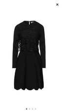 Valentino Lace Dress L Elegant Stretchable Design