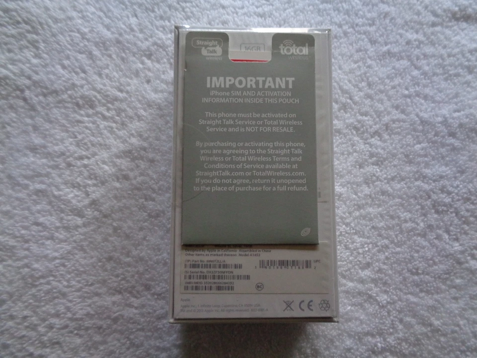 BRAND NEW APPLE iPhone 5s, Silver, 16GB ***Factory Sealed*** - Image 2 of 4