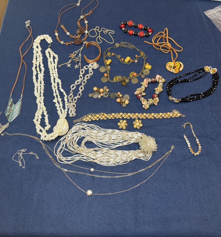 Vintage-Modern Lot Of Jewelry: Bracelets, Necklaces Over Lot Of 12+ Pieces