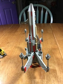 Lego Star Wars: Episode 4/5/6 X-Wing Fighter 7140 Complete NO BOX