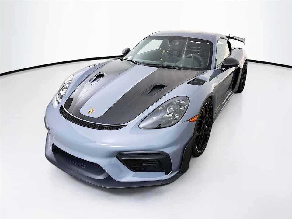 2025 Porsche 718 GT4 RS - Image 3 of 4