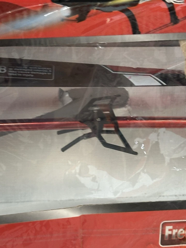 Brand New TY-912 Black Chopper 3CH RC Helicopter Gyro LED 49MHz Box Worn Untestd - Image 4 of 4