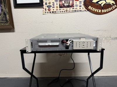 APC SU700RM2U Rack Mount UPS 700VA 450W Battery Backup Server Power Supply