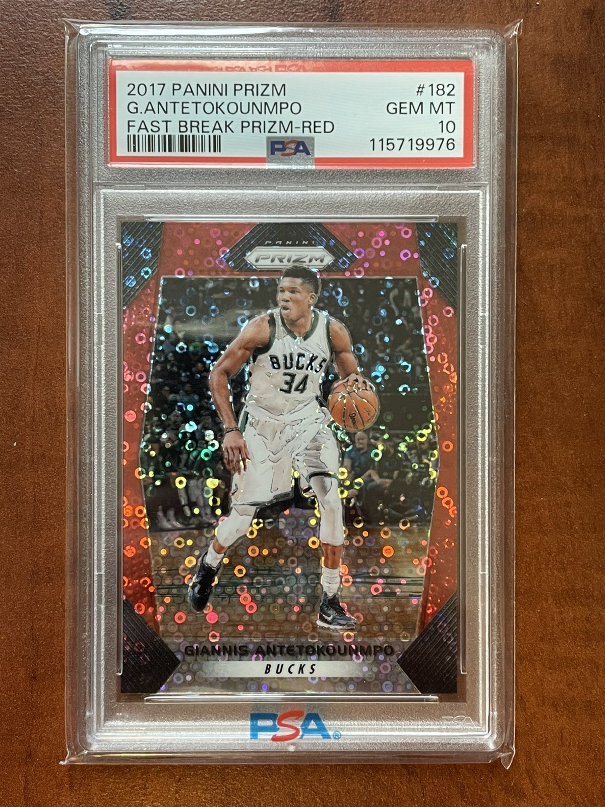 2017 Panini Prizm #182 Giannis Antetokounmpo Fast Break Red /125 PSA 10 GEM