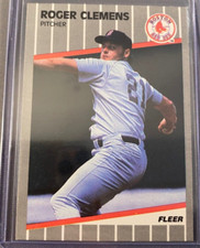 Vintage 1989 Fleer #85 Roger Clemens Boston Red Sox Baseball Card Near Mint