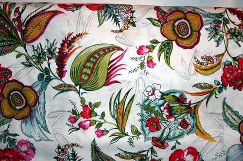 MIDNIGHT GARDEN FOLK ART FLOWERS FRON P&B TEXTILES -- 100% COTTON FABRIC - Picture 2 of 5