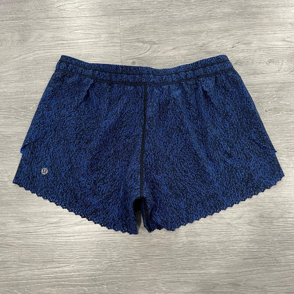 Shorts Lululemon Hit It Feminino 6 Cintura Baixa Relaxada Treino de Corrida Atlética - Imagem 2 de 4