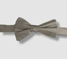  59 Bloomingdales Men's Gray Solid Silk Self Tie Classic Adjustable Bow Tie