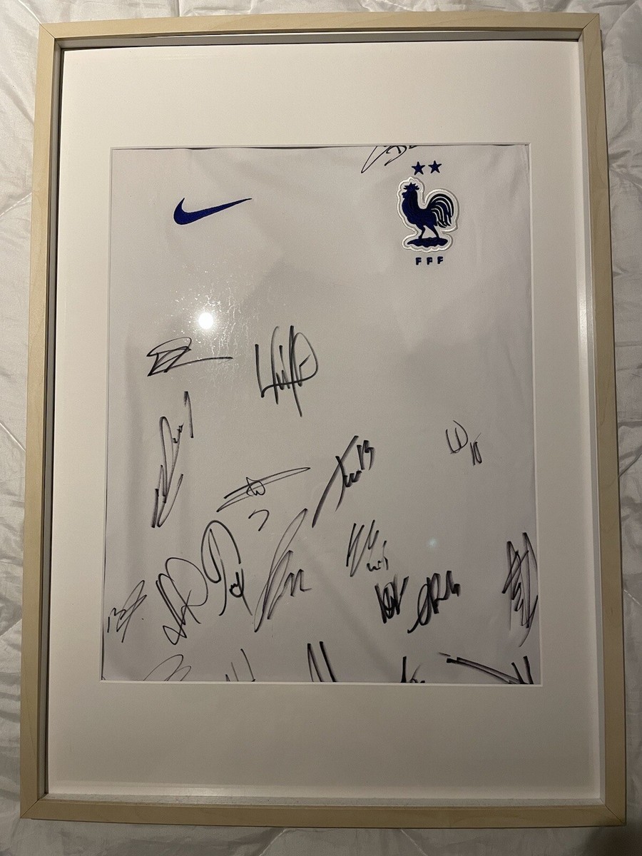 Maillot France Menez Avec Autographe Signé - Collector Pour Fans !