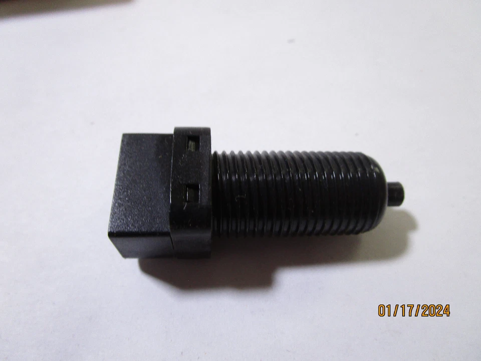 Brake Light Switch Standard SLS-120 Foto 2 de 4