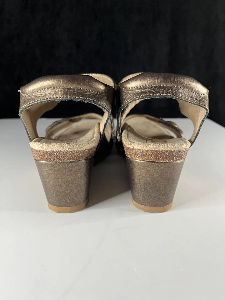 Женские удобные босоножки Aetrex металлик бронза кожа на танкетке 7,5–8 ЕС 38 - Изображение 4 из 4