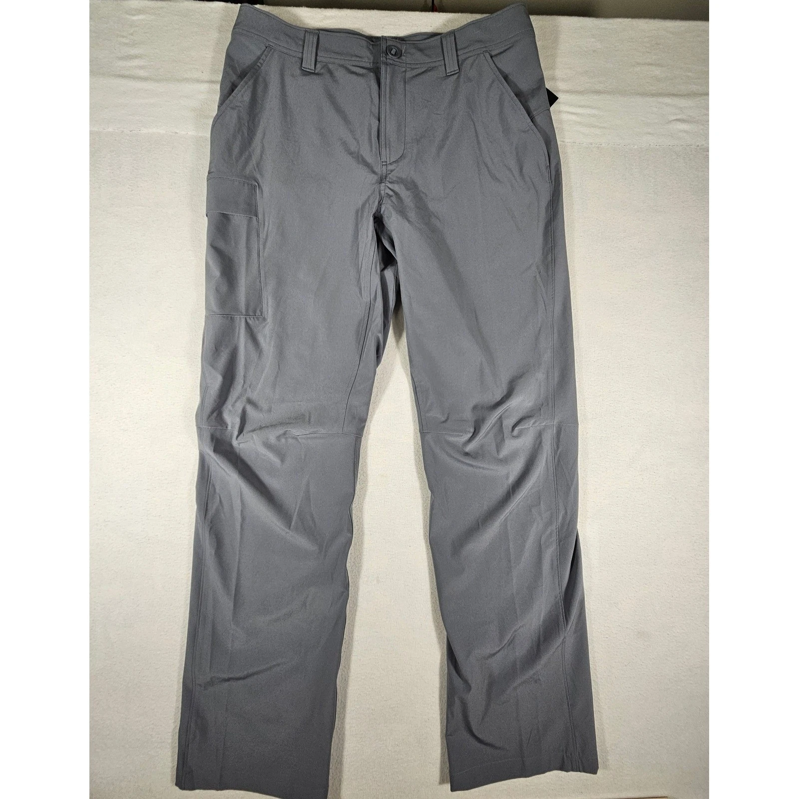 Under Armour Mantra Cargo Pants Mens 34/32 Gray Loose Fit Stretch UV 6001272-024