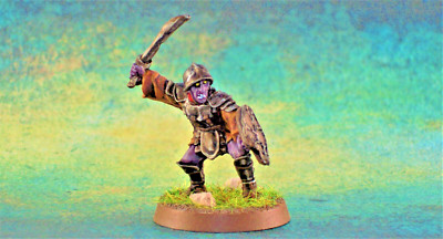 GW Orc Warrior with sword and shield Figur bemalt  The fellowship of the ring