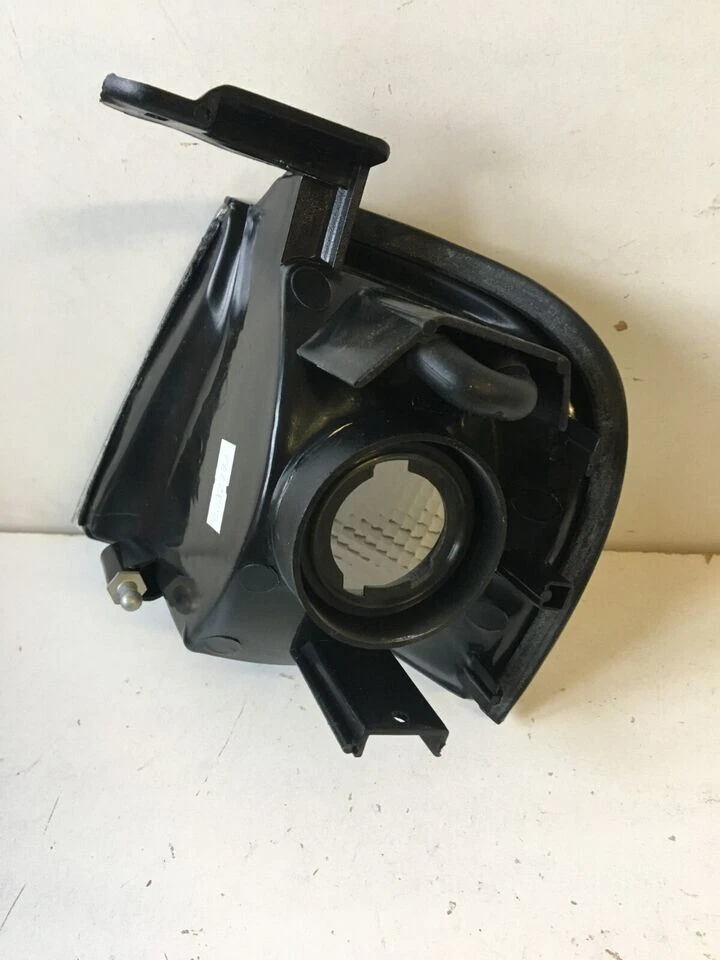 FITS NISSAN PRIMERA P10 FRONT INDICATOR CORNER LIGHT DRIVERS SIDE RIGHT HAND - Image 4 of 4