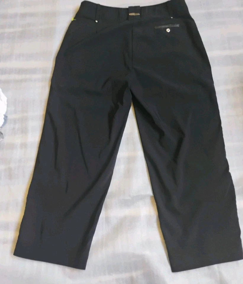 Pantalones de golf Jamie Sadock para mujer talla 6, negros, detalles/logotipo cromados, nailon/rayón Foto 2 de 4