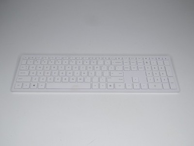 HP Wireless Keyboard P/N: 928511-001 White Full-Size Numeric Keypad No Reciever