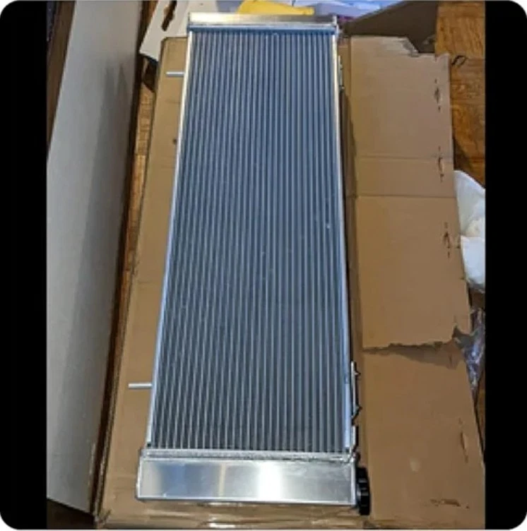 Jeep Cherokee XJ/Comanche 2.5 4.0, L4 V6 (3 Row Radiator Fan Shroud) - Image 2 of 4