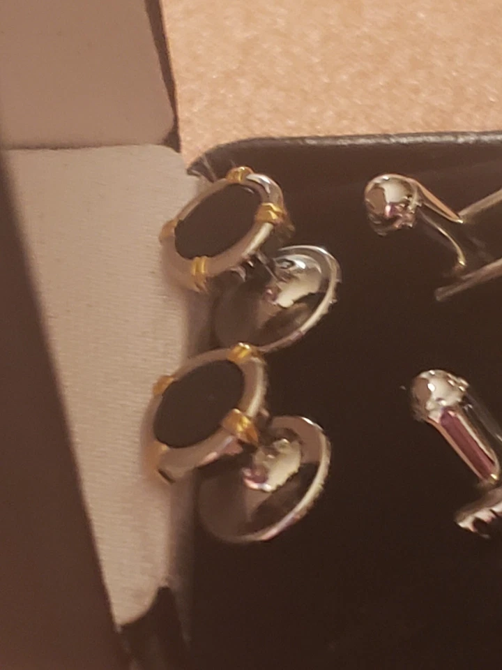 Gemelos Geoffrey Beene en forma de hexágono tono plateado y ónix nuevos sin caja con oro Foto 4 de 4