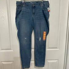 Old navy rockstar women’s  jeans size 18 New with tags medium wash