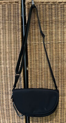 LOLE Adjustable Crossbody Bag Flap Magnetic Closure One Size Purse Bag EUC