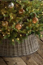 Rattan Tree Cuff with handle 11in H X 28in Diameter