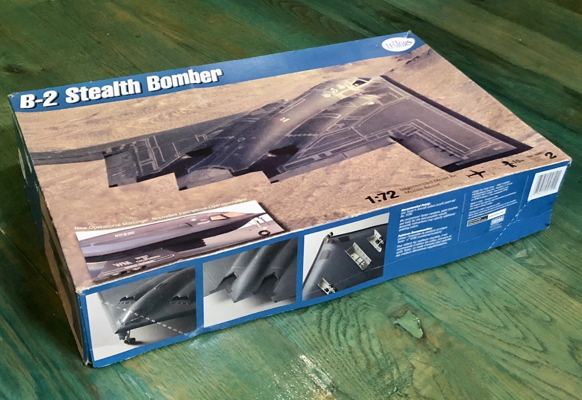 Testors 1:72 Scale B-2 Stealth Bomber Boxed Model Kit New Open Box - Complete