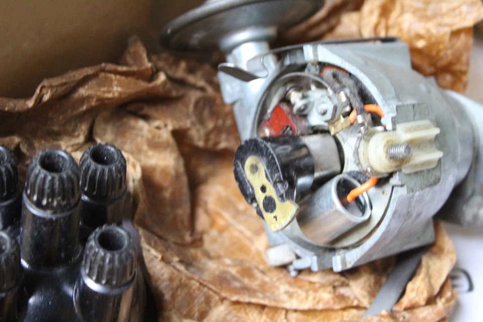 NOS LUCAS DM2P4 distribuidor 40289, VAUXHALL WYVERN, BEDFORD CA Foto 2 de 4