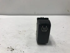 Peterbilt 579 TRACTION CONTROL Dash/Console Switch - Used | P/N P271133002